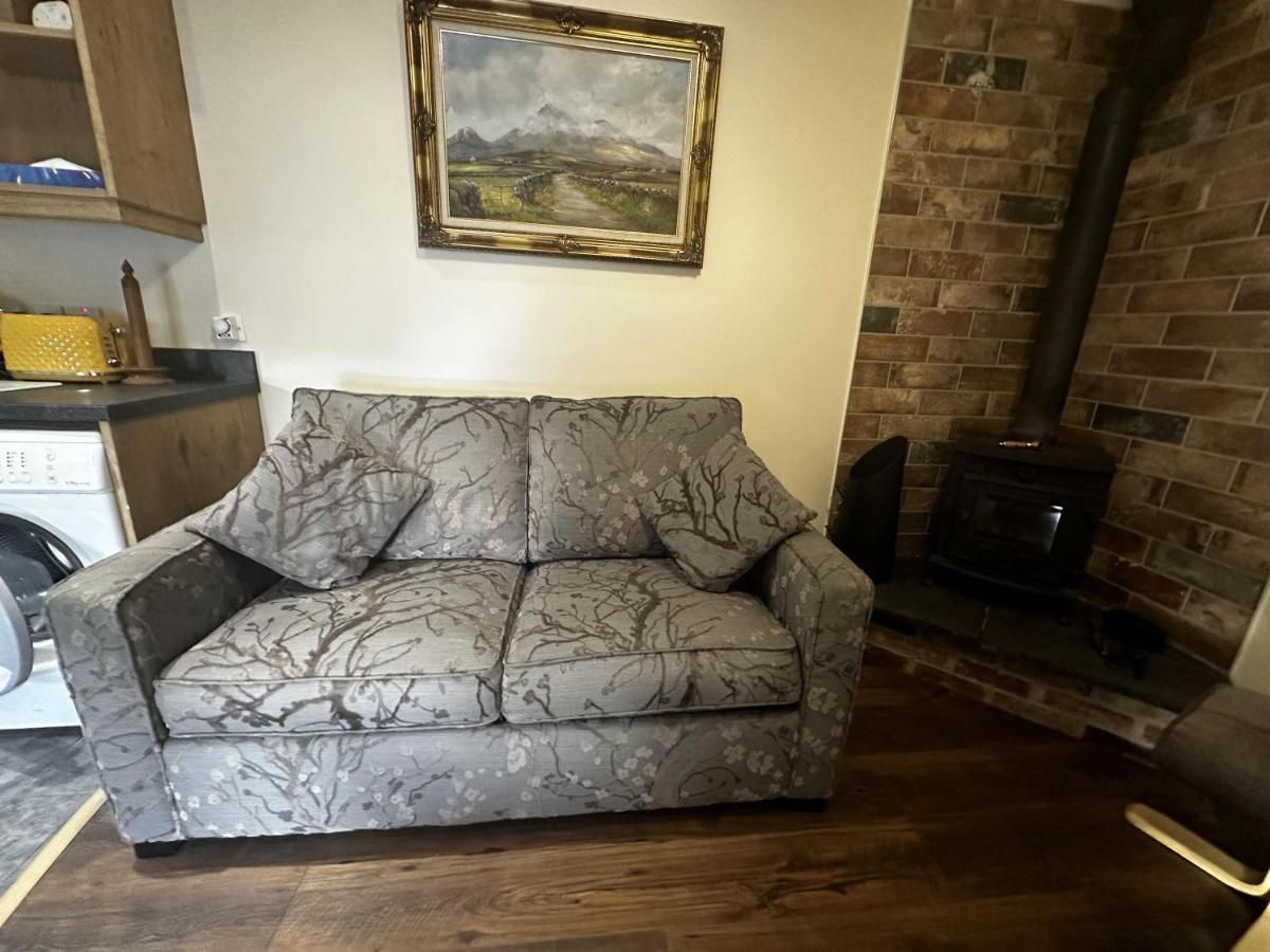 Cosy Barn Conversion In The Mournes Newry Exterior photo
